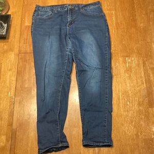 Gogo Star size 18 ankle jeans (#19)